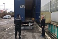 Rozruch v Žiline: V prívese kamióna objavili nelegálnych migrantov