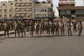 Iracká polícia rozháňala dav ostrou streľbou: Tvrdý zásah si vyžiadal stovky zranených