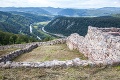 Pustý hrad je prvou stredovekou pamiatkou s panoramatickou kamerou: Funguje bez elektriny!