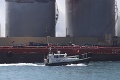 V prístave v Južnej Kórei vybuchla opravovaná nákladná loď: Zahynulo šesť robotníkov