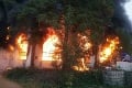 Požiar skladu dezinfekčnej chémie v Trnave vystrašil obyvateľov: Bol tu hrozný zápach, deti pišťali od strachu