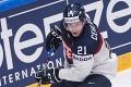 Veľká smola pre Petra Cehlárika: Mal bojovať o miesto v NHL, odstavilo ho zranenie