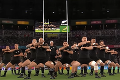 Z týchto chlapov ide strach: Vychutnajte si tradičný tanec majstrov sveta v rugby