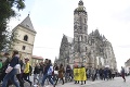 Slováci sa zapojili do globálneho štrajku: Tisíce ľudí v rôznych mestách bojovali za klímu