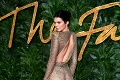 Modelka Kendall Jenner chytá bronz v Grécku: Chlapi sa o ňu idú potrhať