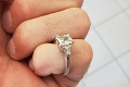 Žena prehltla svoj diamantový snubný prsteň: Za všetko môže poriadne bizarná situácia