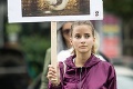 V Bratislave sa pochodovalo za zákaz kožušinového chovu: Mandát dostatočne silný na to, aby prešiel