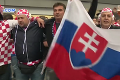 Chorváti obsadili Trnavu: Takéto správanie fanúšikov sa len tak nevidí