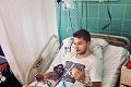 Hokejistu Martina Réwaya pustili z nemocnice: Ak dostane teploty, berú ho späť!