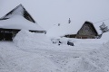 Snehová kalamita v Žilinskom kraji: Mimoriadna situácia zostáva v 4 obciach