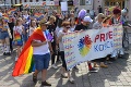 Košice sa opäť zaplnili farbami: Centrom metropoly východu prešli stovky účastníkov dúhového pochodu