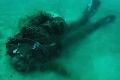 Otrasný zážitok českého potápača v Chorvátsku: Na dne mora našiel rastlinami prerastenú mŕtvolu