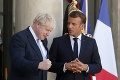 Johnson u francúzskeho prezidenta: Macron tvrdí, že írska poistka je nenahraditeľná