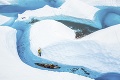 Trojica mužov sa odhodlala na krkolomnú misiu: Kanoistika na vrchole ľadovca