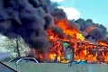 V Chorvátsku zhorel český autobus: Plamene pohltili celé vozidlo