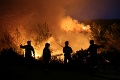 Grécko je pri hasení lesných požiarov bezmocné: O pomoc prosí EÚ