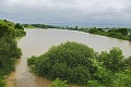 Východné Slovensko opäť pustošia povodne, domáci zúfajú: Voda po kolená a zničená úroda!