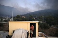 Dovolenka mnohých Slovákov ohrozená: 63 požiarov v Grécku, kde všade horí?