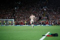 Nečakaná návšteva na zápase Liverpoolu: Na trávnik vbehol muž a prítomní mohli vidieť jeho prirodzenie