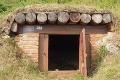 Originálne skrýše v Liptovskej Tepličke: Hobitie domčeky pod Tatrami