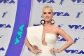 Udeľovanie MTV Video Music Awards: Speváčka sa napchala do latexu, modelke skoro vypadli prsia!