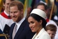 Šokujúce odhalenie v kráľovskej rodine! Princ Harry popri Meghan vypisoval SMS-ky sexi modelke