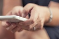 Pozor na falošnú mobilnú aplikáciu: Snaží sa vykrádať bankové účty