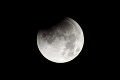 Už zajtra historicky najdlhšie zatmenie v tomto storočí: Mesiac zmizne z oblohy na 103 minút