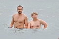 Nórsky princ si vyrazil s rodinou za oddychom: Takto vyzerá kráľovská výsosť v plavkách