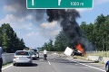 Hrozivá nehoda kamióna v Bratislavskom kraji: Diaľnica je neprejazdná!