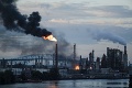 Vo Filadelfii horí ropná rafinéria: Plamene boli viditeľné na kilometre ďaleko