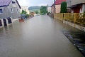 Väčšinu Slovenska bičovali silné búrky a krúpy: Modlenie pomohlo, škody ešte počítajú