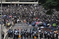 V Hongkongu to vrie: Európska únia hasí napätie medzi vládou a protestujúcimi