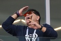 Maradona sa opäť nevie zmestiť do kože: Celému svetu vystavuje na obdiv svoje bradavky