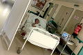 Hrozná dohra prípadu Evy († 64), ktorú nechali po ťažkej operácii na chodbe: Pacientka zomrela!