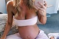 Kráska sa odfotila 24 hodín po pôrode: Sexi mamička ukázala svoje nahé telo