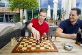 Len 13-ročný Bratislavčan porazil v šachu starých profíkov: Neuveríte, ako vyzerá jeho tréning