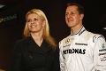 Schumacher je obklopený láskou a podporou: S manželkou tvoria stále dokonalý pár