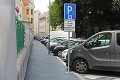 Primátor Vallo predstaví parkovaciu politiku v Bratislave: Koľko zaplatíte za auto?