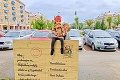 Unikát v Novej Dubnici: Eko lavičku zmajstrovali bez jediného klinca
