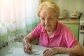 Sociálna poisťovňa zvýši príspevok pre dôchodcov: Koho sa dotknú zmeny?