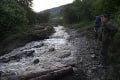 Vytrvalý dážď zvyšuje hladiny riek: Výstraha 2. stupňa pre Trenčiansky kraj