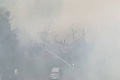 Pri známom obchodnom dome v Bratislave horelo, okolie zamoril hustý dym: Hasiči požiar už zlikvidovali