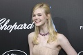 Americká herečka odpadla v Cannes: Mohli za to šaty!