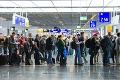 Chaos v Manchestri: Problémy s dodávkami elektriny a paliva uväznili na letisku tisíce cestujúcich