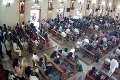 Krvavé útoky na Srí Lanke: Polícia v súvislosti s výbuchmi v kostoloch zadržala sedem ľudí