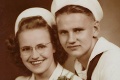 Zaľúbenci sa vzali narýchlo, pretože ženích narukoval v 2. svetovej: O 75 rokov neskôr prišlo prekvapenie!