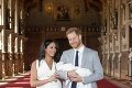 Vojvodkyňa Meghan a princ Harry ukázali svetu svoje bábätko: Toto je náš syn!