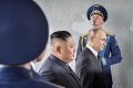 Kim Čong-un ukončil návštevu Ruska: Položil veniec k pamätníku a odišiel