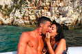 Ronaldo si užíva zaslúžený oddych: Fotka s Georginou valcuje internet
